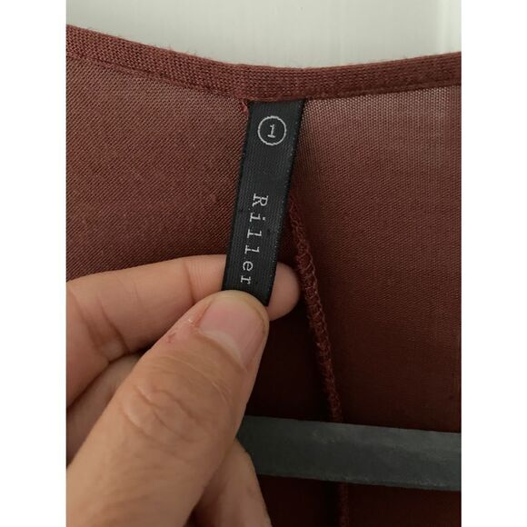 Riller size 1 rust colored deep v-neck maxi dress - Picture 2 of 7